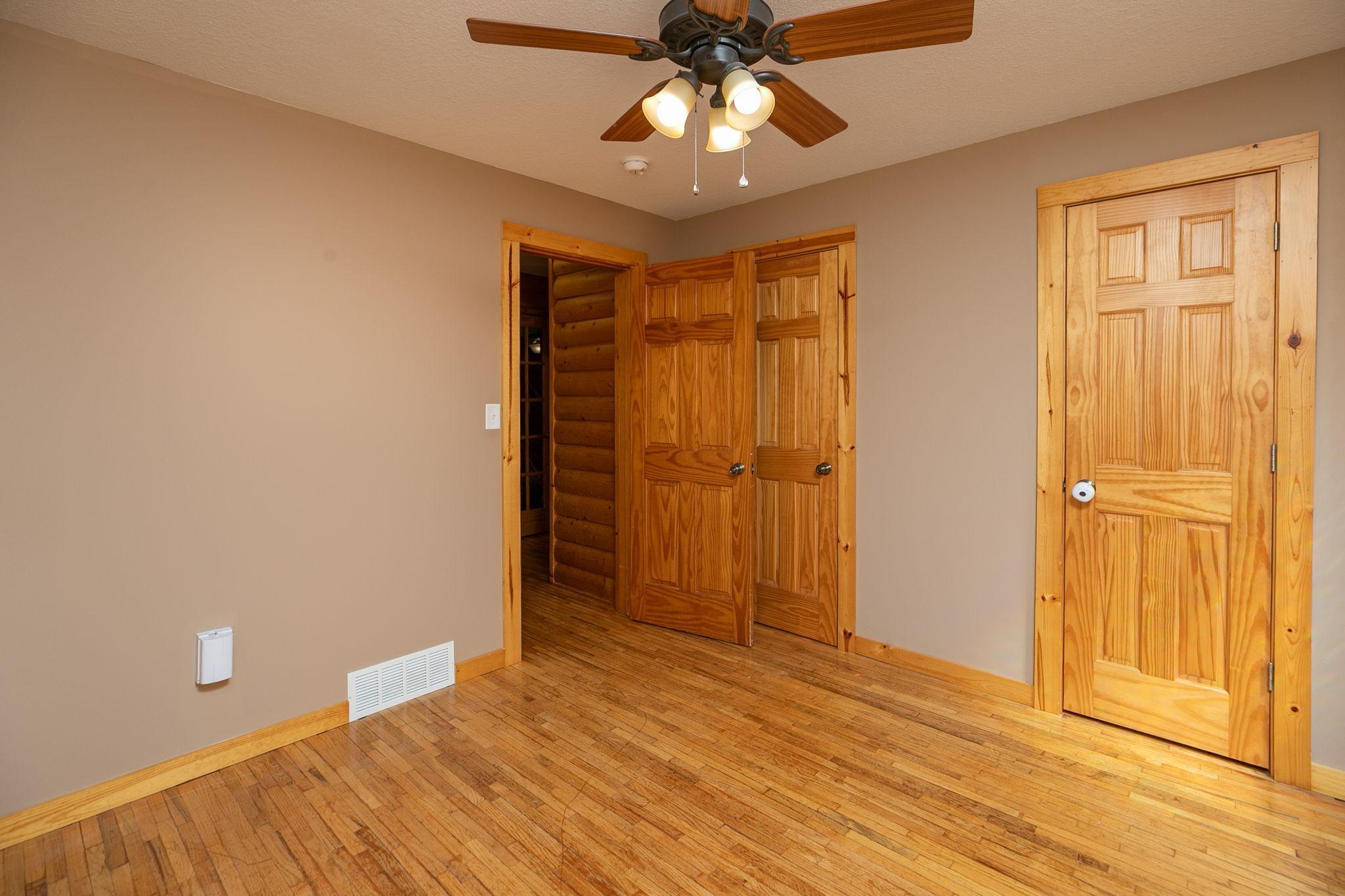 1842 17 1/2 Street Northwest Rochester, MN 55901 - Photo 12 of 35