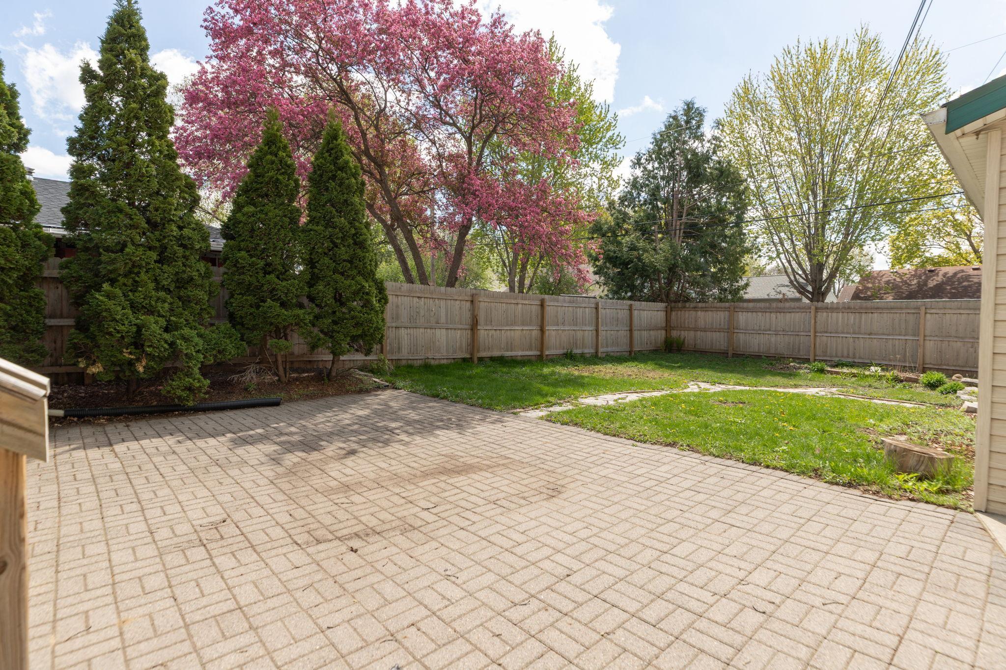1842 17 1/2 Street Northwest Rochester, MN 55901 - Photo 31 of 35