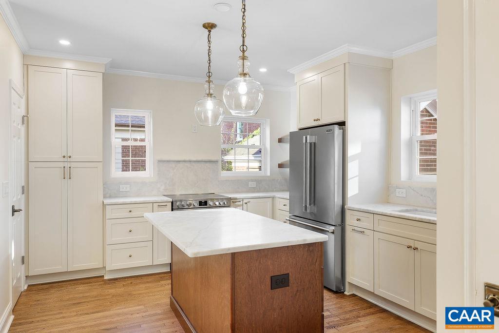 809 East Jefferson Street Charlottesville, VA 22902 - Photo 19 of 50
