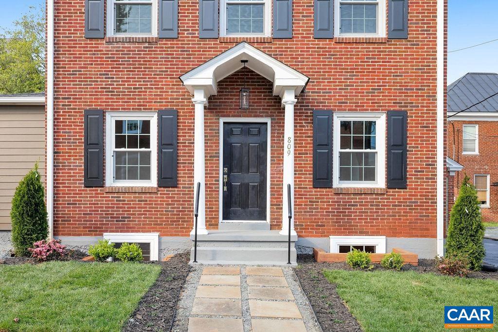 809 East Jefferson Street Charlottesville, VA 22902 - Photo 6 of 50