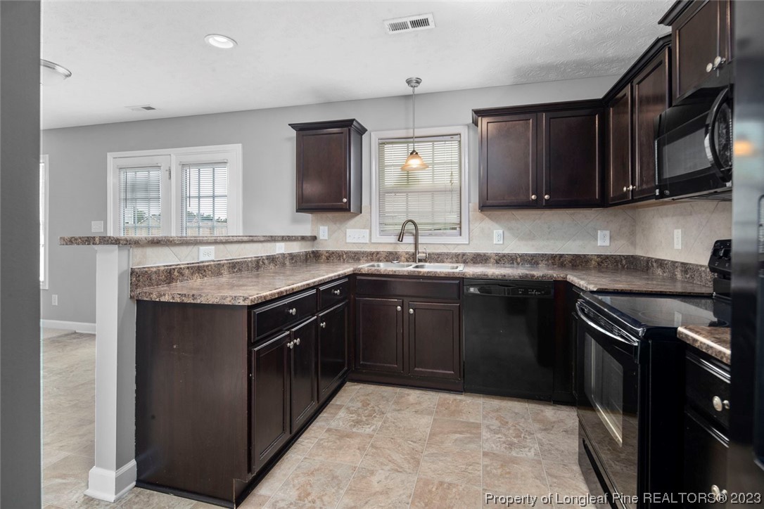 170 United Road Raeford, NC 28376 - Photo 6 of 29 Gallery Image 6