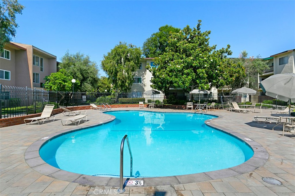 12200 Montecito Road, Unit F105 Seal Beach, CA 90740 - Photo 27 of 33