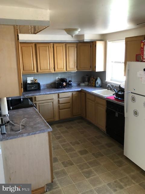 2856 Welsh Road Philadelphia, PA 19152 - Photo 6 of 19 Gallery Image 6