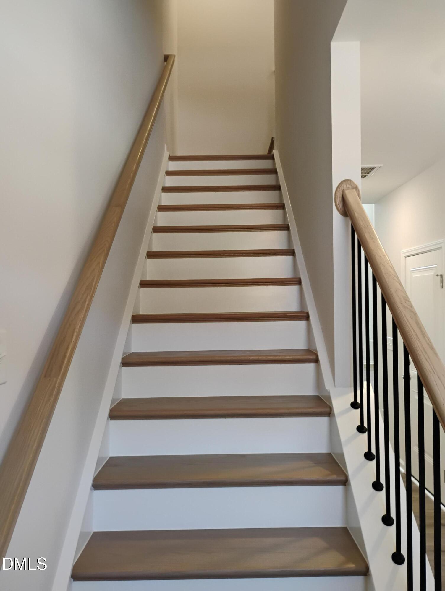 1124 Bell Heather Road Durham, NC 27703 - Photo 23 of 57