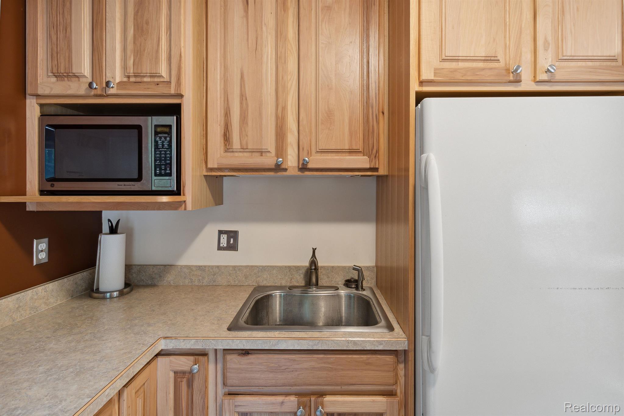 9255 Argentine Road Linden, MI 48451 - Photo 9 of 32 Gallery Image 9
