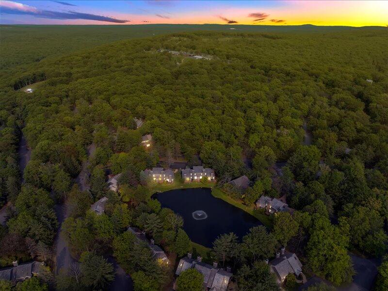 216 Snow Ridge Cir Lake Lake Harmony, PA 18624 - Photo 41 of 43 a view of a city