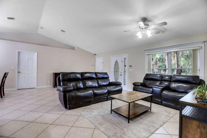 16875 63rd Road North Loxahatchee, FL 33470 - Photo 7 of 28 16875 63rd Rd N Wellington FL-small-007-