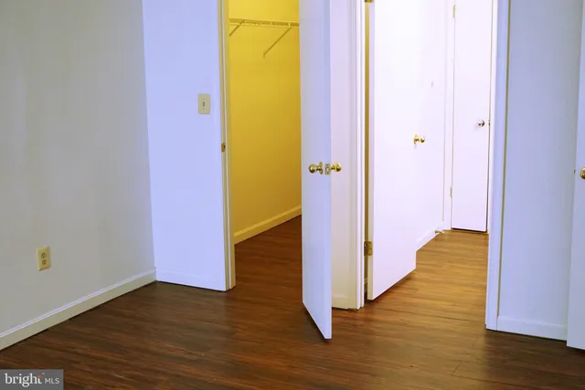 $218,000 | 7115 Sandown Circle, Unit 202, Windsor Mill, MD 21244