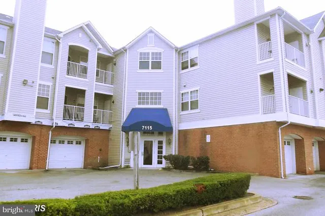 $218,000 | 7115 Sandown Circle, Unit 202, Windsor Mill, MD 21244