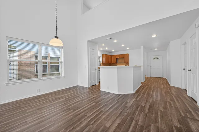 $275,000 | 2219 Mountain Ranch Drive, Houston, TX 77049