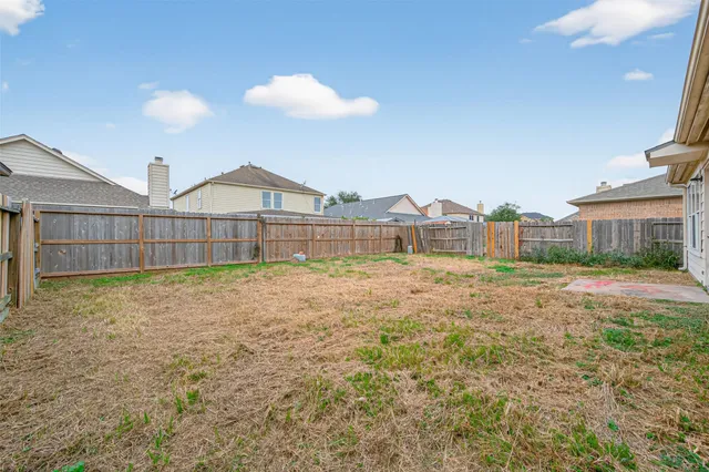 $275,000 | 2219 Mountain Ranch Drive, Houston, TX 77049