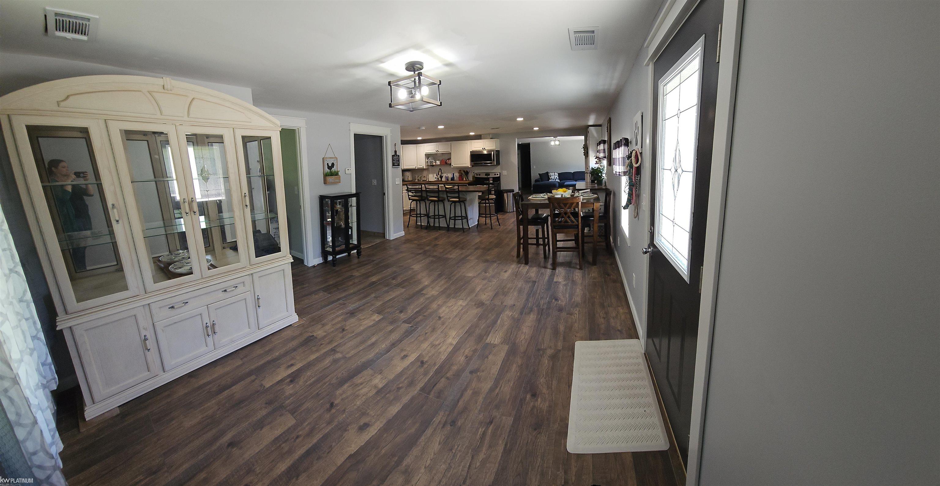 4222 Parker Road Fort Gratiot, MI 48059 - Photo 11 of 35 50143050-11a721f9-a2d8-43e1-beea-ac7d68d7cc52.JPG