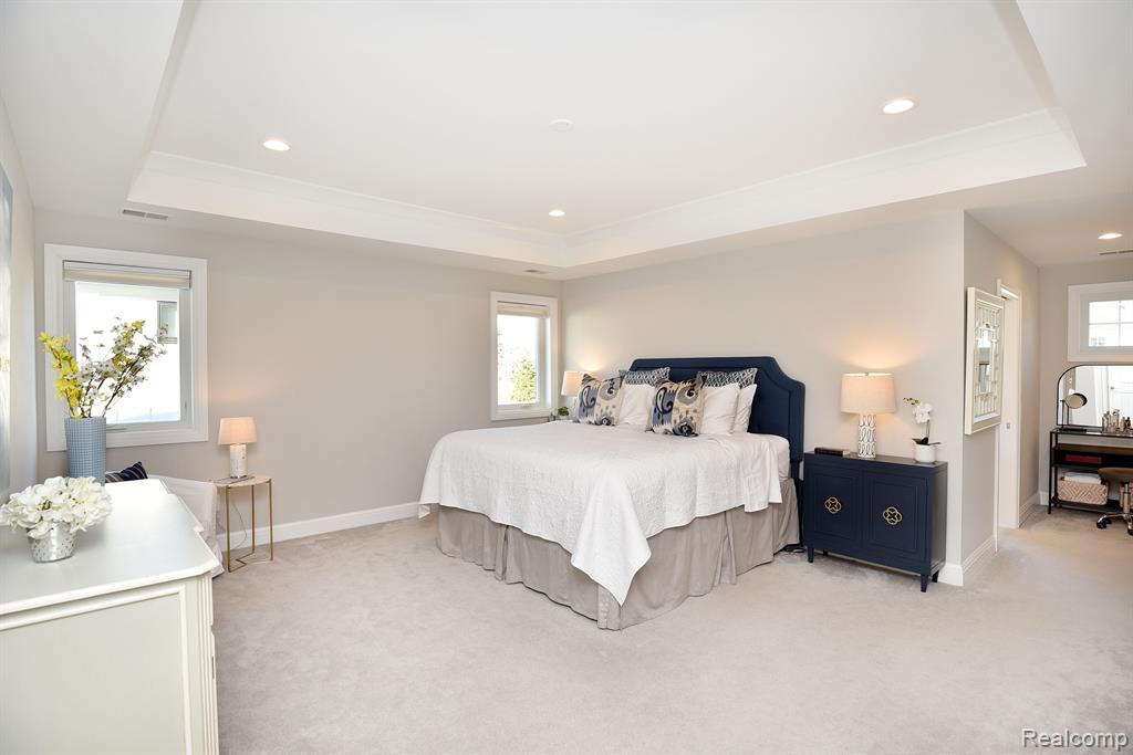 2057 Yorkshire Road Birmingham, MI 48009 - Photo 20 of 47