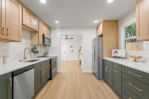 $659,000 | 646 36th Avenue North, St. Petersburg, FL 33704