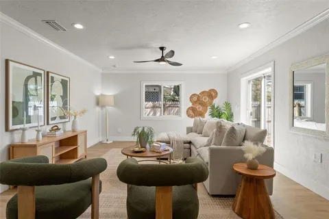 $659,000 | 646 36th Avenue North, St. Petersburg, FL 33704