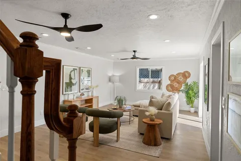 $659,000 | 646 36th Avenue North, St. Petersburg, FL 33704