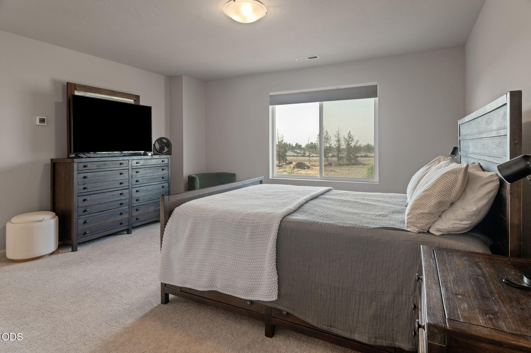 4038 Southwest Quartz Avenue Redmond, OR 97756 - Photo 18 of 32 Gallery Image 18