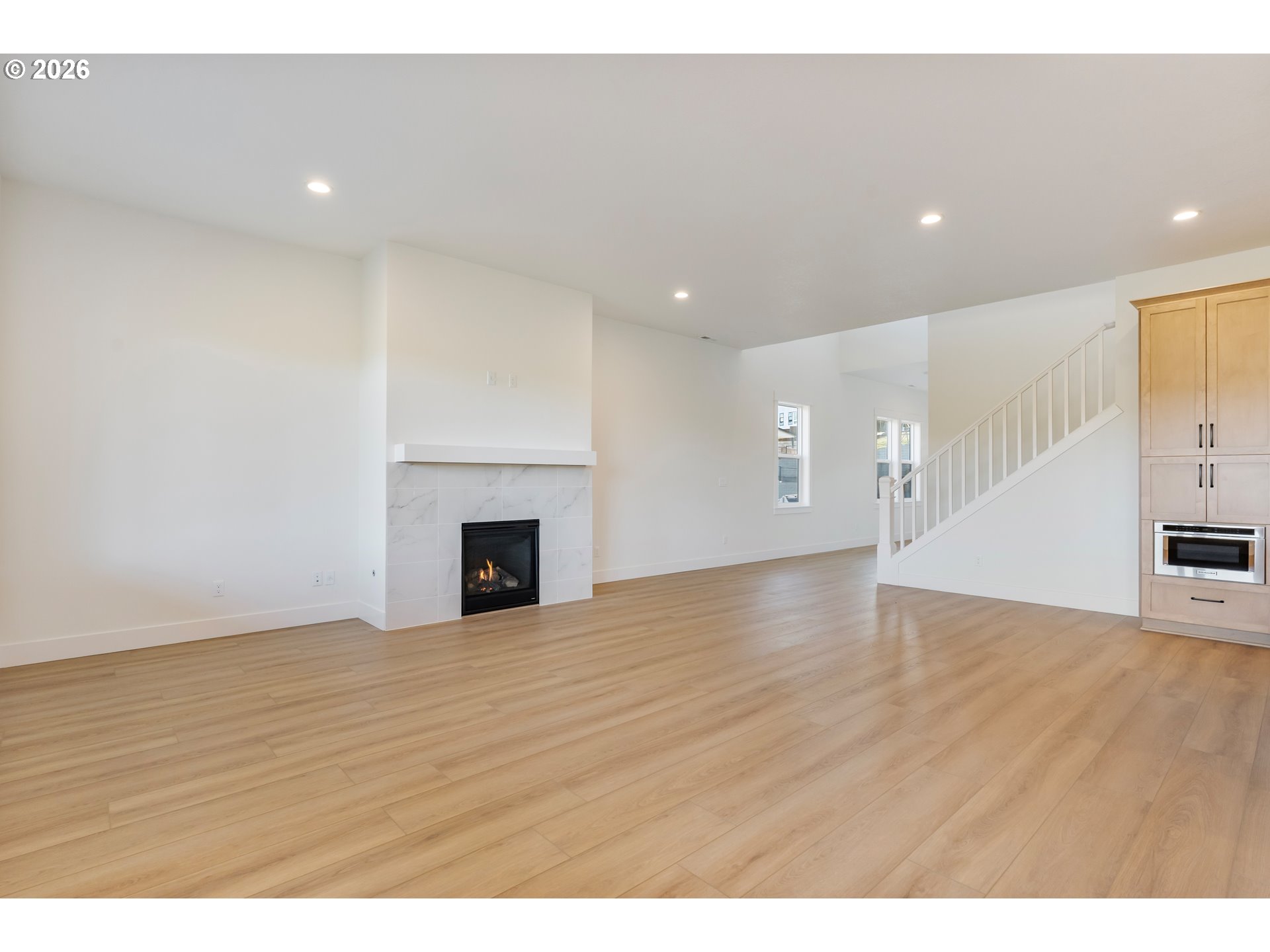 16233 Northwest Holman Way, Unit L 101 Portland, OR 97229 - Photo 3 of 38