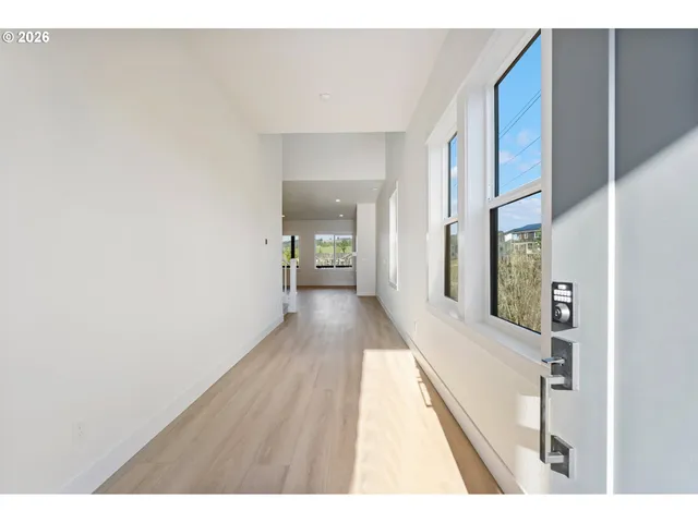 $899,000 | 16233 Northwest Holman Way, Unit L 101, Portland, OR 97229