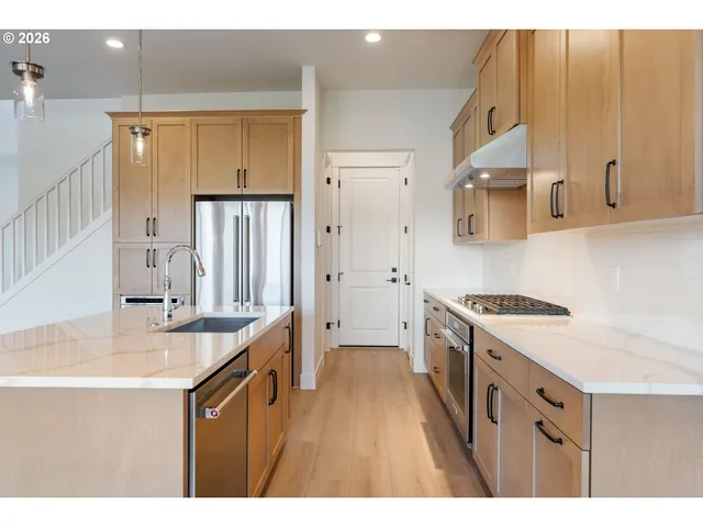 $899,000 | 16233 Northwest Holman Way, Unit L 101, Portland, OR 97229