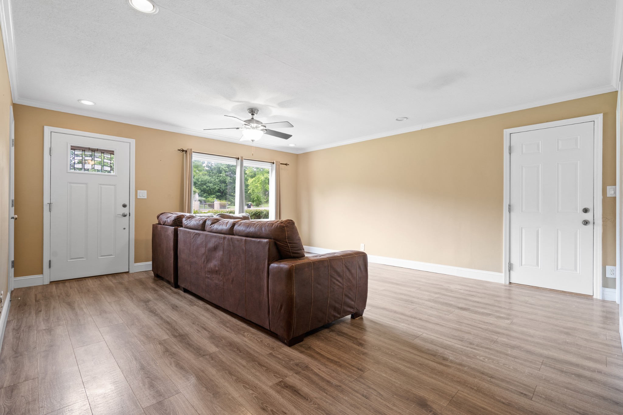 860 Pollard Road Clarksville, TN 37042 - Photo 8 of 31 Gallery Image 8
