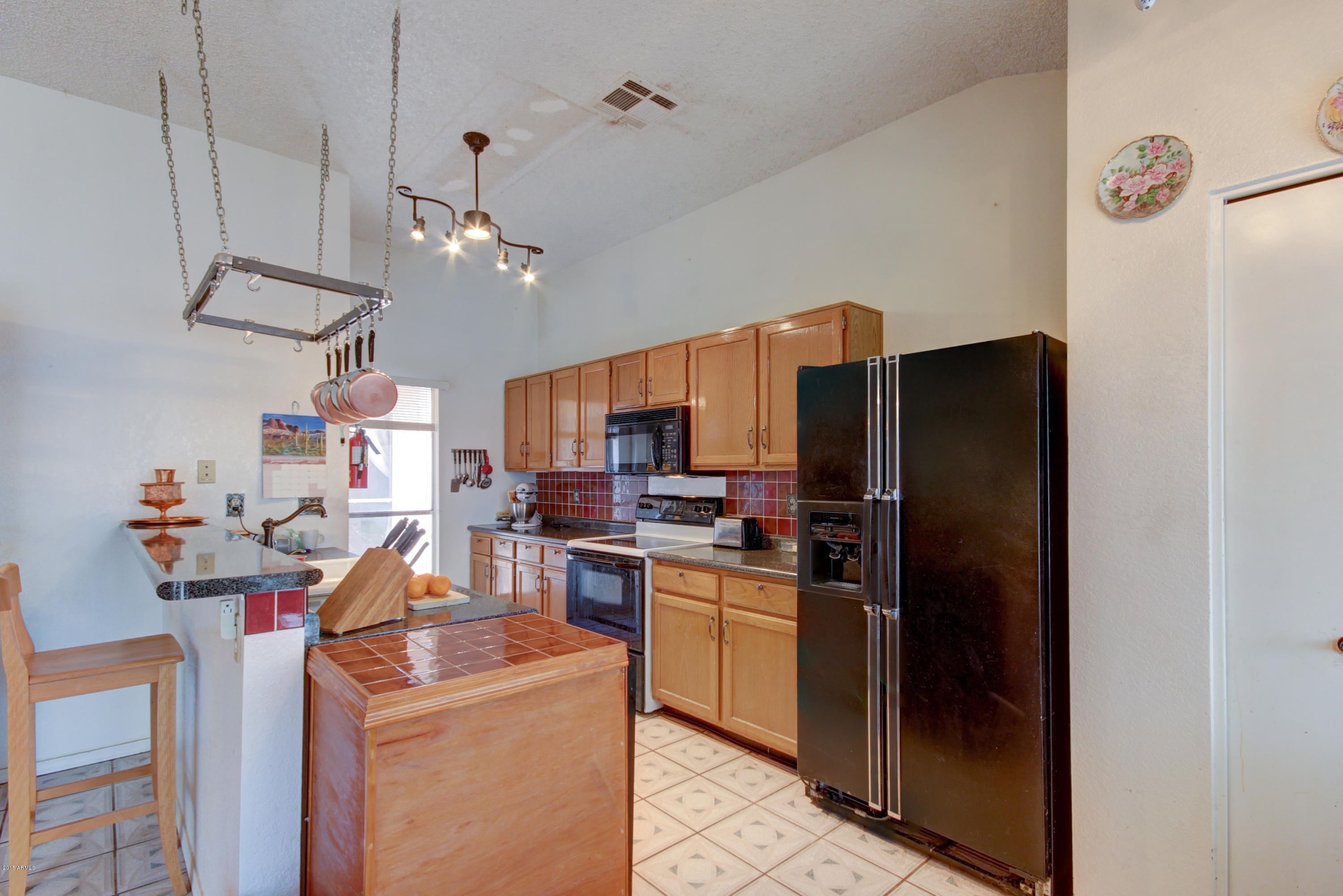 7113 West Ocotillo Road Glendale, AZ 85303 - Photo 13 of 35 7113 West Ocotillo (13)