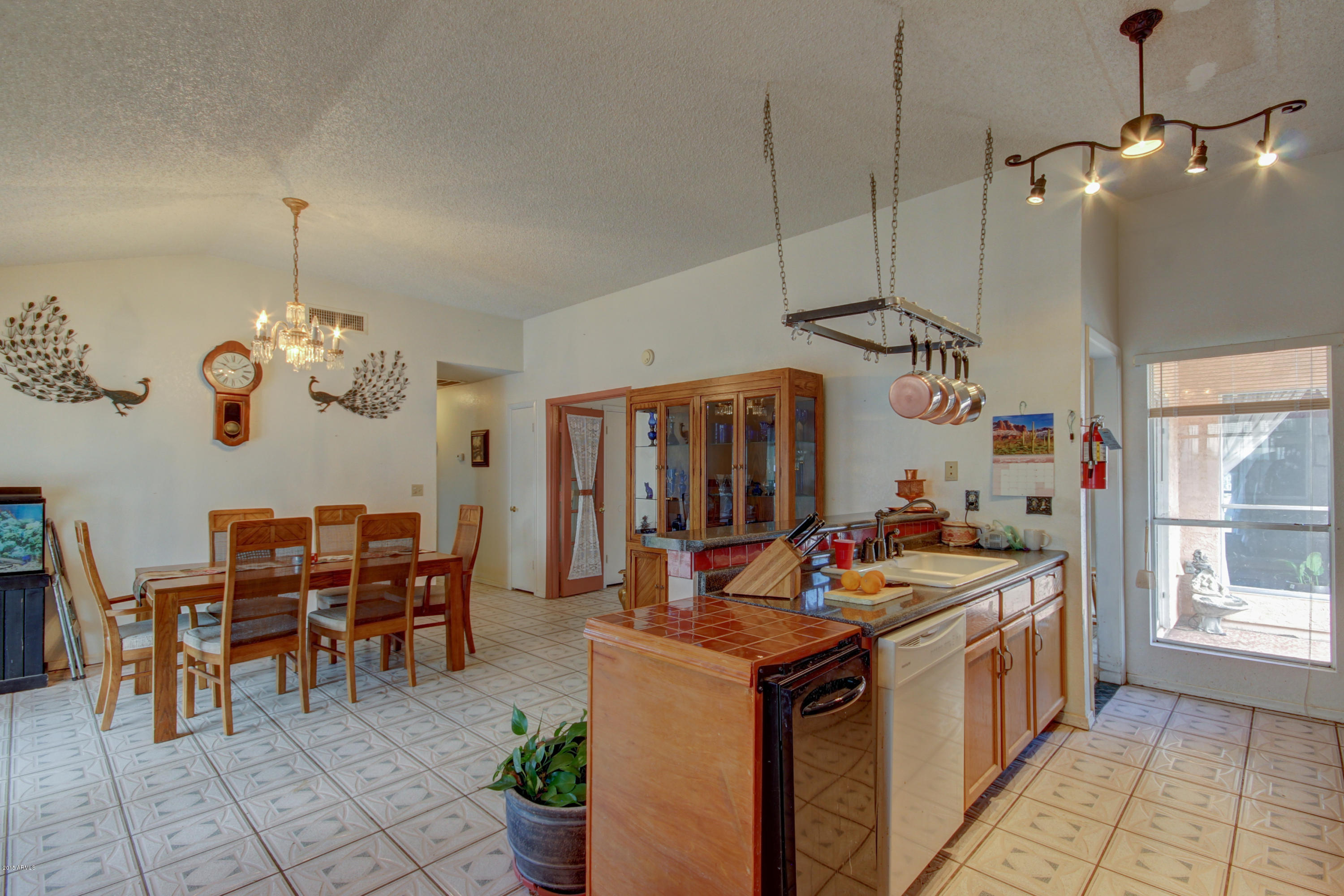 7113 West Ocotillo Road Glendale, AZ 85303 - Photo 14 of 35 7113 West Ocotillo (14)