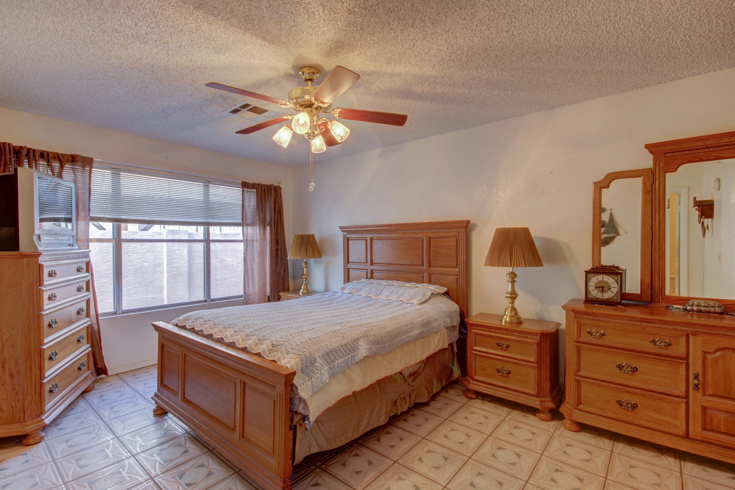 7113 West Ocotillo Road Glendale, AZ 85303 - Photo 24 of 35 7113 West Ocotillo (24)