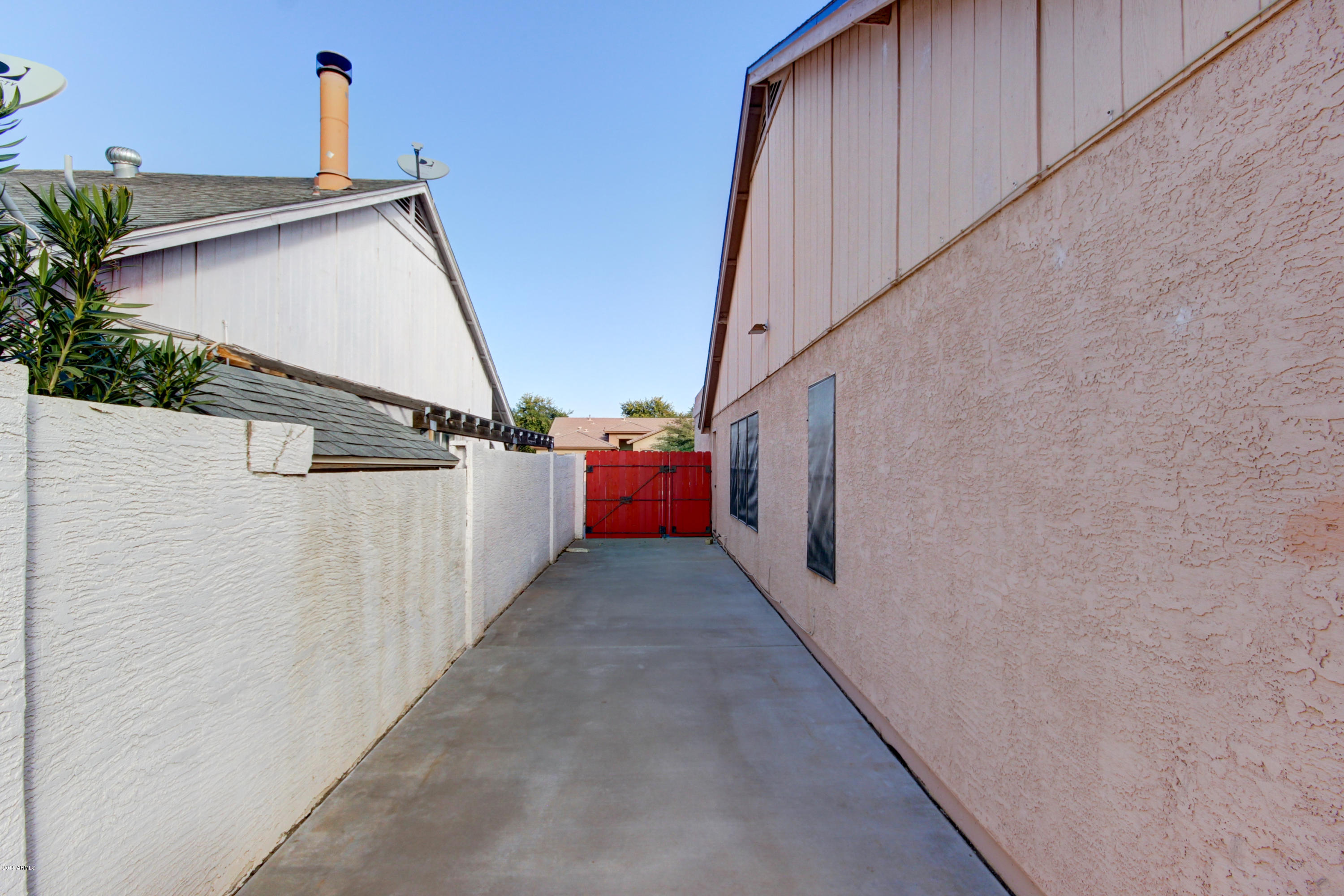 7113 West Ocotillo Road Glendale, AZ 85303 - Photo 32 of 35 7113 West Ocotillo (32)