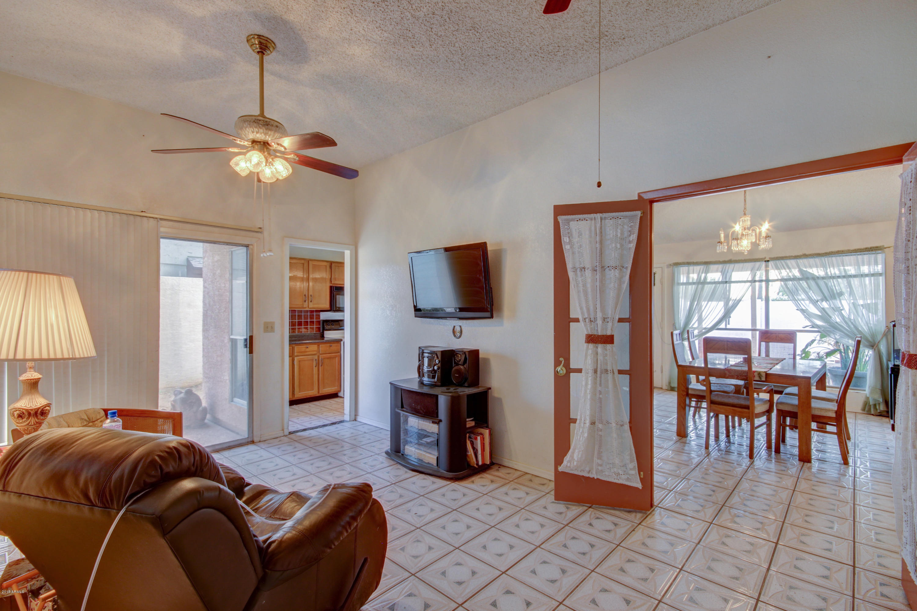 7113 West Ocotillo Road Glendale, AZ 85303 - Photo 8 of 35 7113 West Ocotillo (8)