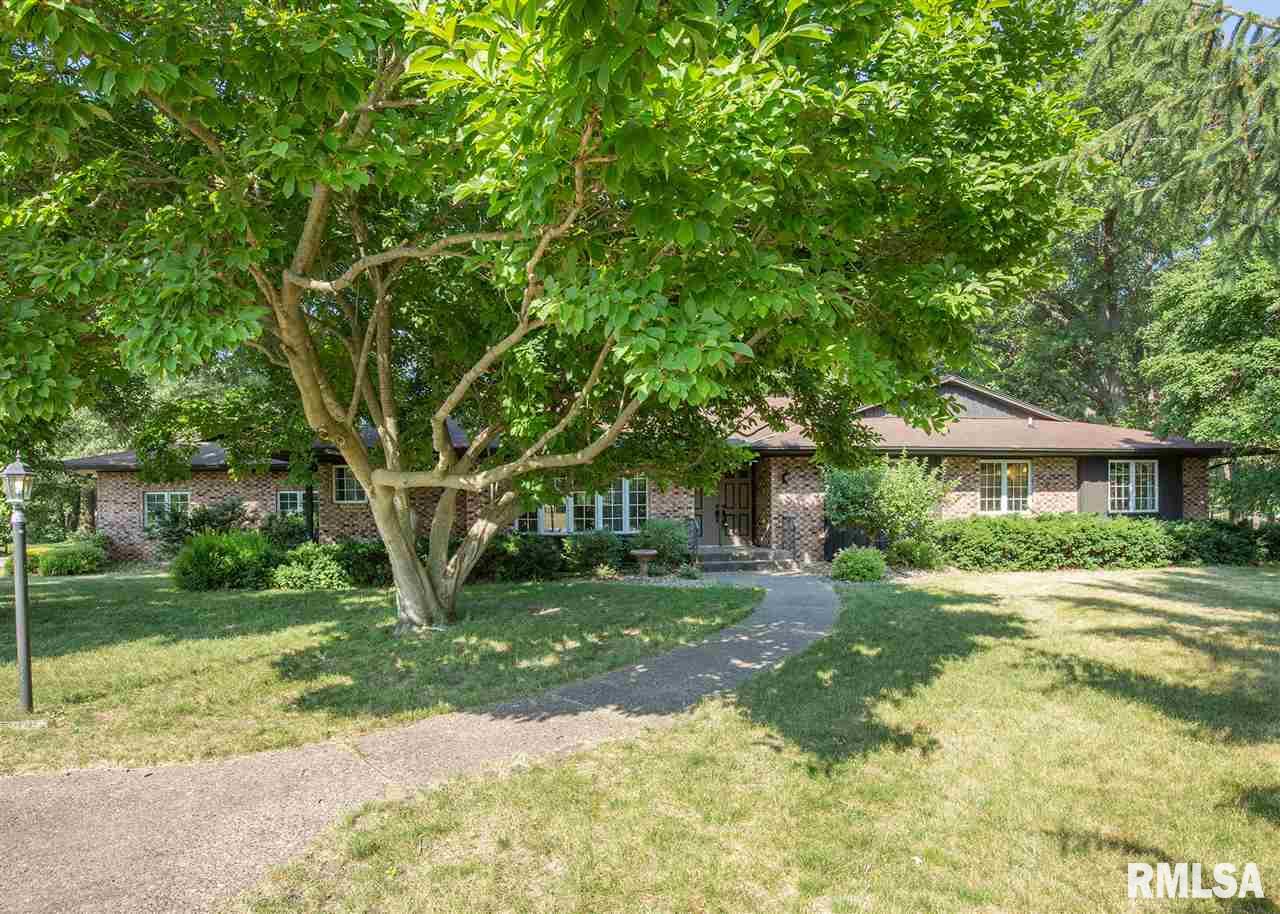 14163 Wolf Road Geneseo, IL 61254 - Photo 1 of 24