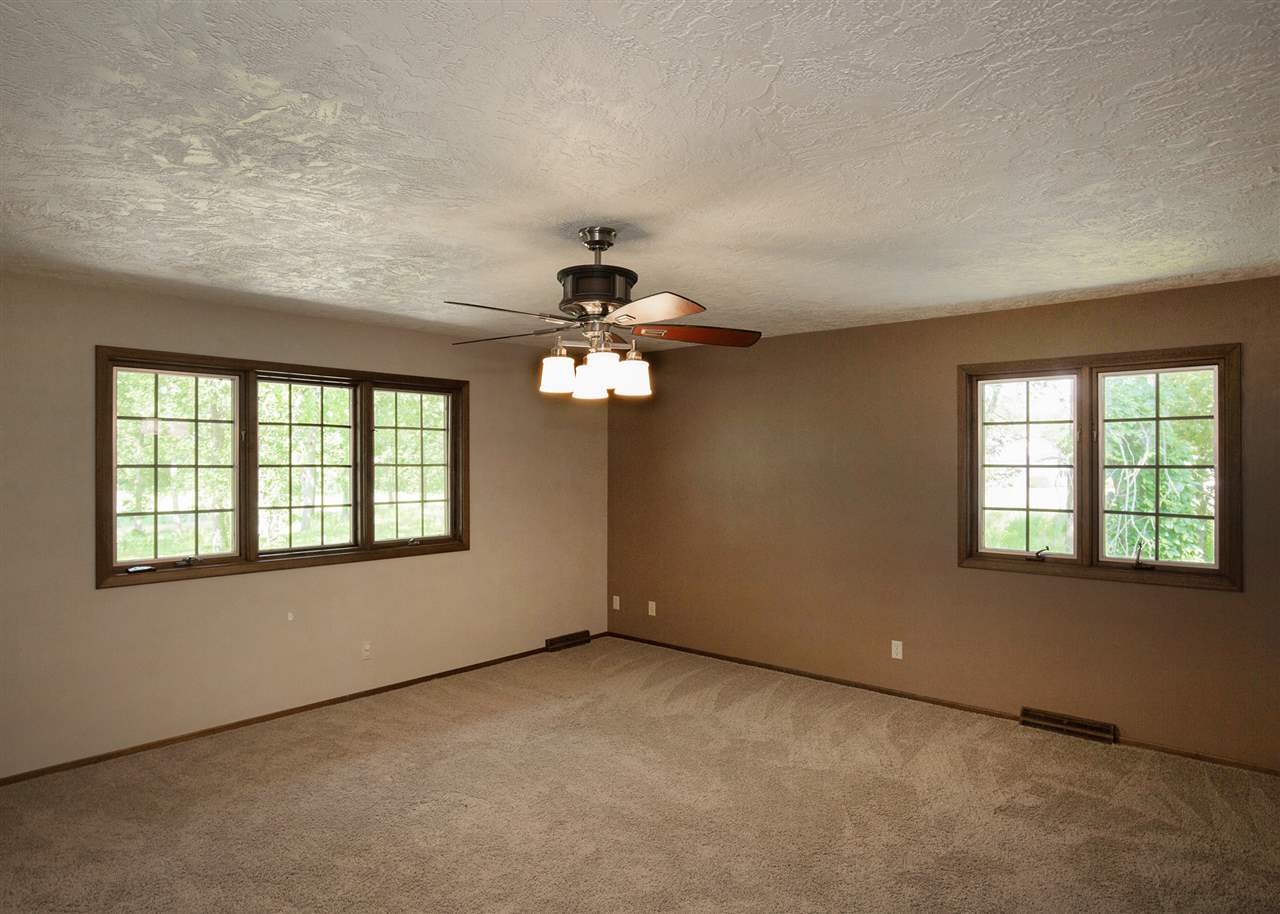 14163 Wolf Road Geneseo, IL 61254 - Photo 20 of 24
