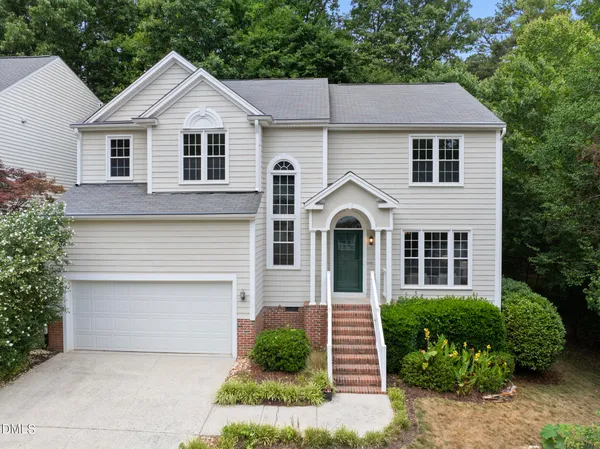 $700,000 | 108 Woodshire Lane, Chapel Hill, NC 27514