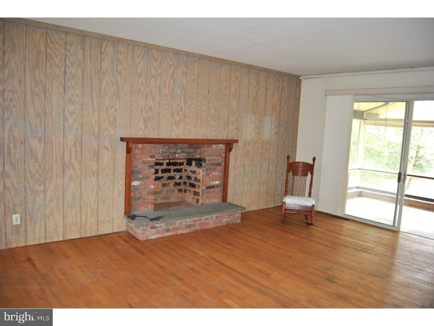 252 Cranbury Road Princeton Junction, NJ 08550 - Photo 3 of 17 Gallery Image 3