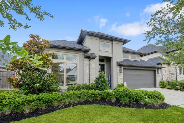 a view of front door