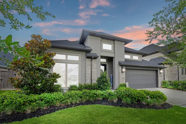 $495,000 | 29726 Smoky Ridge Road, Fulshear, TX 77441