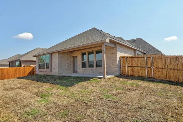 $319,900 | 206 Pennington Road, Josephine, TX 75173