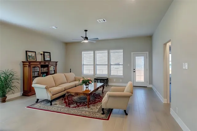 $319,900 | 206 Pennington Road, Josephine, TX 75173