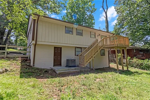 a view of a small house