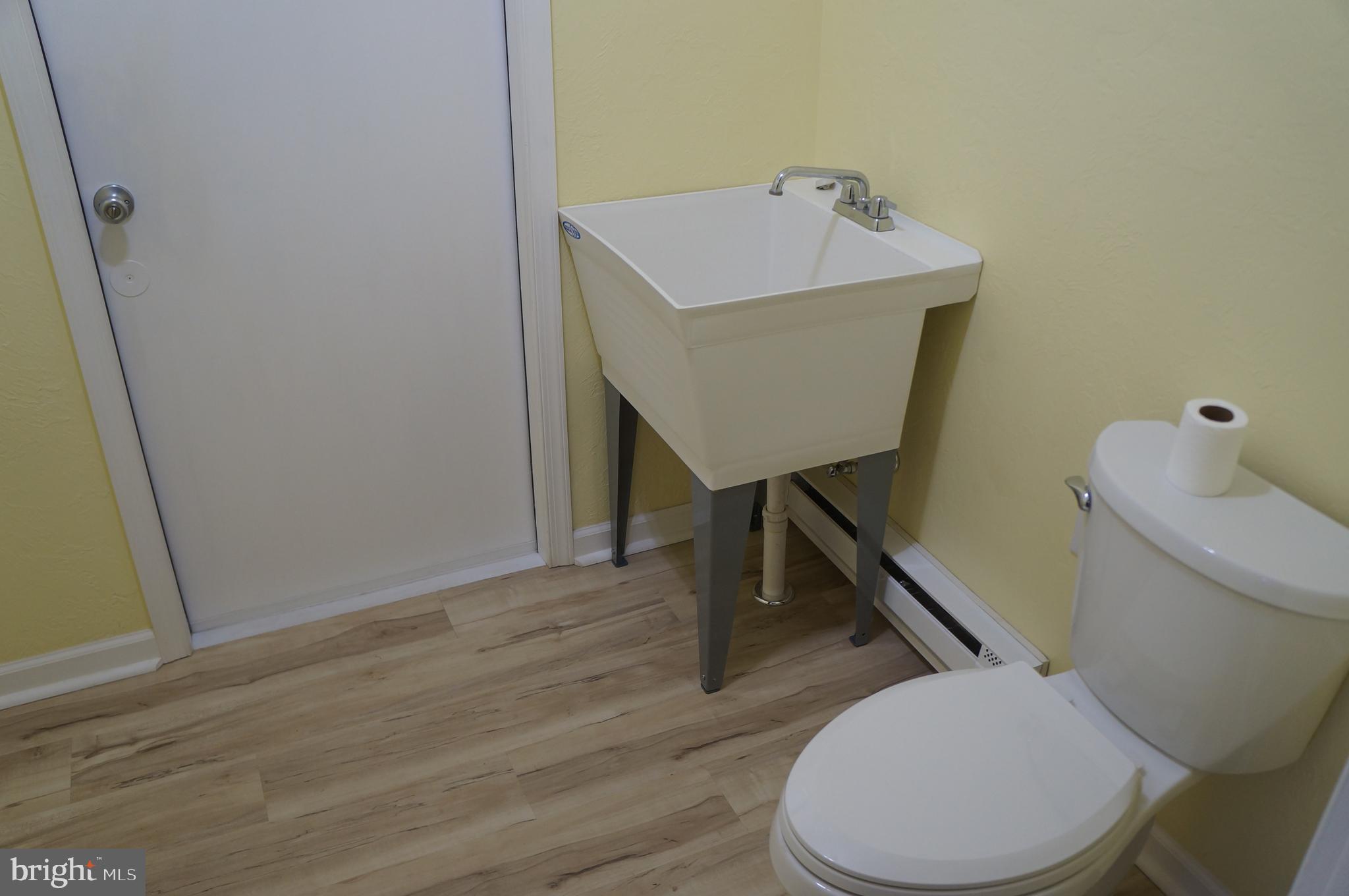 107 Fulton Street Hanover, PA 17331 - Photo 11 of 19 Gallery Image 11