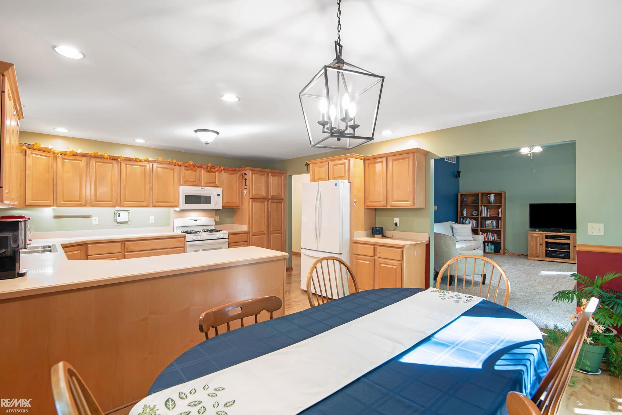 3252 Fish Lake Road Lapeer, MI 48446 - Photo 14 of 50 kitchen/dining