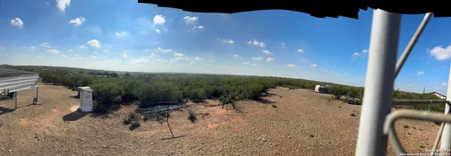 $155,000 | 1588 Private Road 1688, Moore, TX 78057