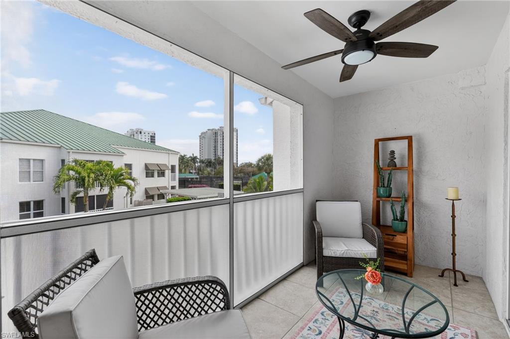 523 Club Side Drive, Unit 2523 Naples, FL 34110 - Photo 17 of 33