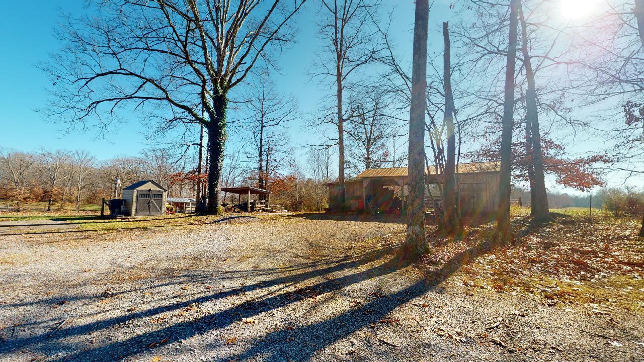 697 County Road 135 Riceville, TN 37370 - Photo 29 of 35 697-Co-Rd-135-Riceville-TN-37370-1214202