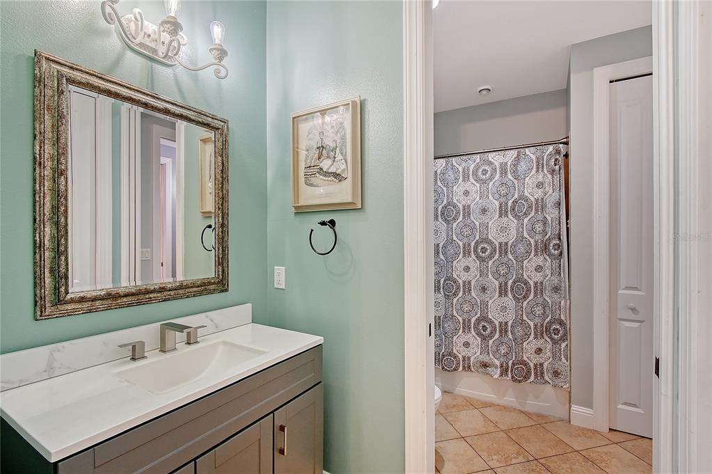 1788 Palm View Road Sarasota, FL 34240 - Photo 37 of 70 Gallery Image 37