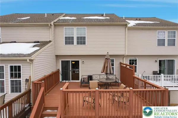 $2,475 | 1048 Sparrow Way, Breinigsville, PA 18031