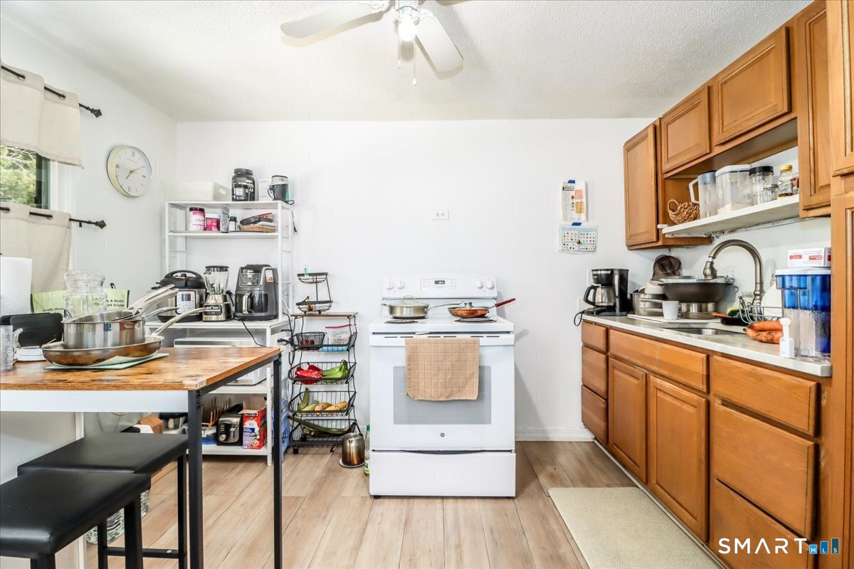 7 Padanaram Road, Unit C53 Danbury, CT 06811 - Photo 14 of 25