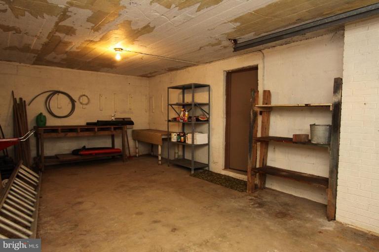 12012 Auth Lane Silver Spring, MD 20902 - Photo 22 of 28 Garage 1