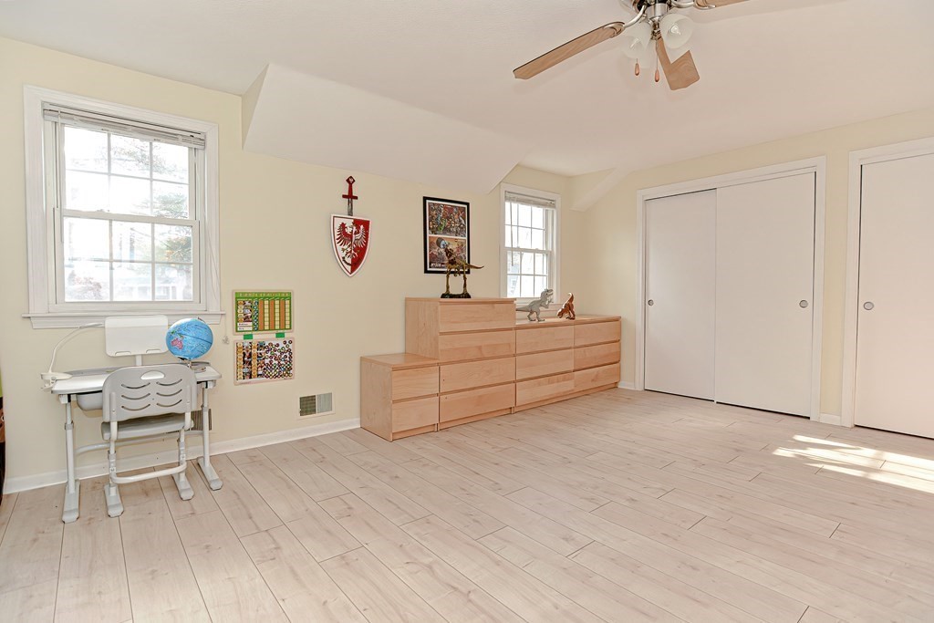 77 Drummer Road, Unit 77 Acton, MA 01720 - Photo 15 of 23 Gallery Image 15