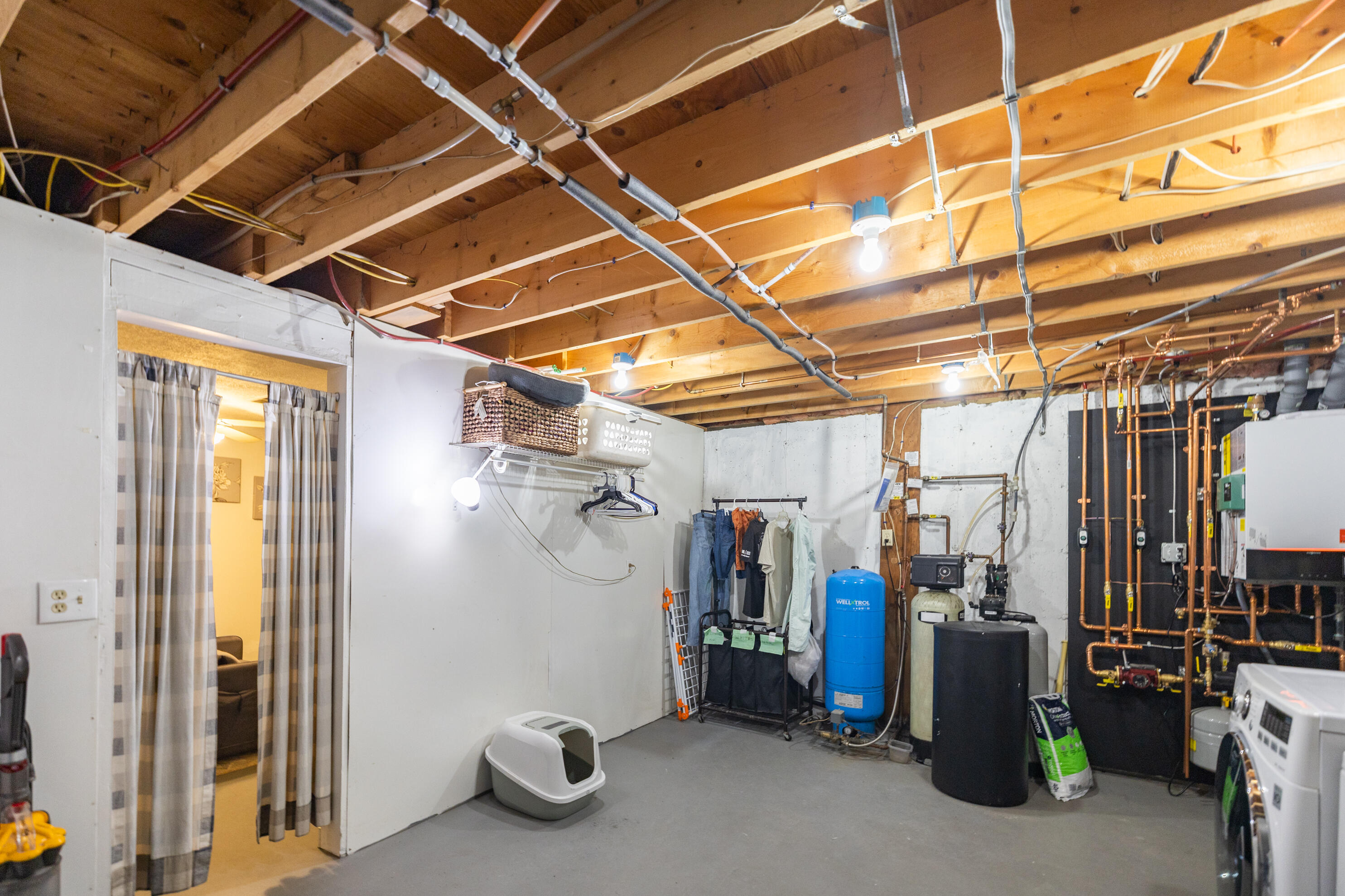 76 Punkintown Road Eliot, ME 03903 - Photo 63 of 75 IMG_0285-HDR